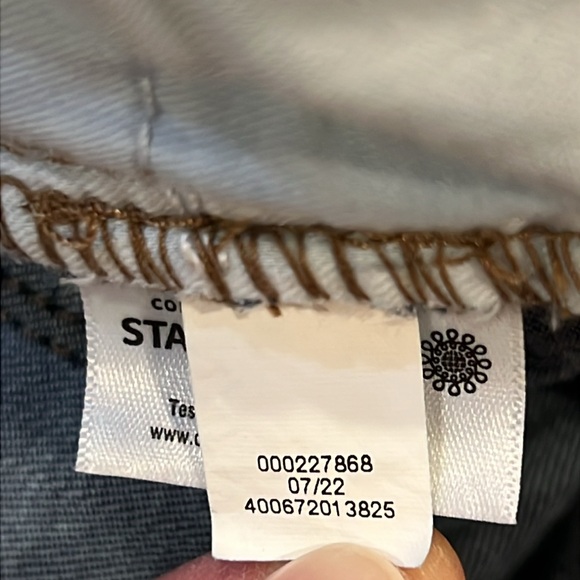 LC Lauren Conrad Dark Blue Skinny Jeans Fray and Mildly Distressed Sz 16 - Picture 13 of 16